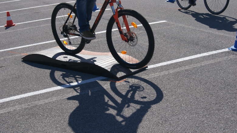 Radfahrer_auf_der_Rampe
